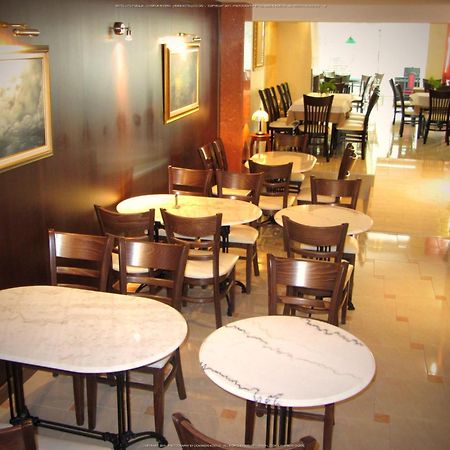 Hotel Lito Paralía Esterno foto
